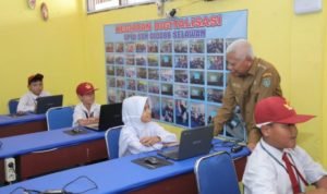 Bupati Asahan Tinjau Pelaksanaan ANBK Tingkat SD di Lingkungan Dinas Pendidikan Tahun 2023