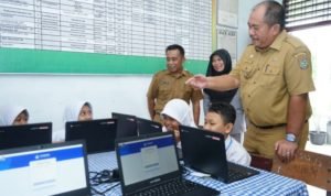 Wakil Bupati Asahan Tinjau Pelaksanaan ANBK Tingkat SD