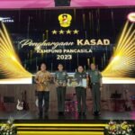 Wakil Bupati Asahan Terima Penghargaan KASAD Kampung Pancasila 2023