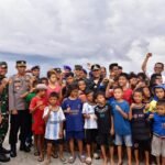 Kunker ke Takalar, Bahtiar Baharuddin Semangati Anak Nelayan Bisa Jadi Pemimpin