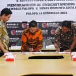 Jalin Kerjasama Publikasi, Bawaslu dan Diskominfo Palopo Teken MoU