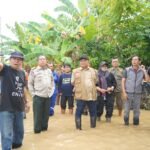 Tinjau Lokasi Banjir, Pj Bupati Luwu: Kita Akan Koordinasi dengan Balai Untuk Penanganan Sungai Suli