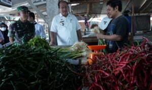 Jelang Hari Raya Idul Fitri, Wakil Bupati Bersama Forkopimda Asahan Laksanakan Sidak Pasar