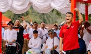 Gubernur Sulteng Lepas Peserta Jalan Santai di Morut, Meriahkan HUT Kemerdekaan RI ke-79