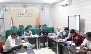 Terbukti Kampanyekan Petahana, ASN Lutim Dipidanakan dan Anggota Panwascam Dipecat