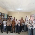 Iptu Sappewali Sosialisasi Penerimaan Bintara Polri Kompetensi Khusus di SMKN 2 Bungku Barat