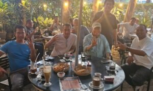 Pasangan Trisal-Akhmad Santai Jelang Debat Perdana, Jubir: Sudah Siap