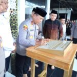 Resmikan Masjid Ar-Rahman Bharaduta di Takalar, Kapolda Sulsel Ajak Anggota Polri Taat Ibadah