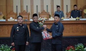 Dua Ranperda Diserahkan, Bupati Luwu Paparkan Capaian APBD dan Arah Pembangunan Daerah