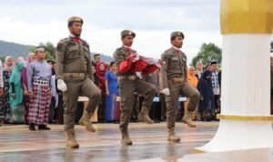 Lutim Peringati Harganas ke-32, Sekda Tekankan Peran Keluarga Menuju Indonesia Emas 2045