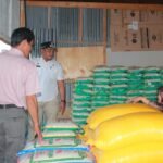 Sidak Pasar, Bupati Luwu Imbau Pedagang Kerjasama Perum BULOG Jual Beras SPHP