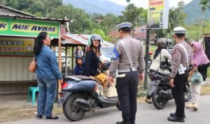 Satlantas Polres Palopo Gelar Operasi Patuh Pallawa 2025, 10 Pengendara Ditilang