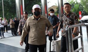 Usai Rakernas di Makassar, Bupati Kolaka Timur Abdul Azis ‘Transit’ di KPK